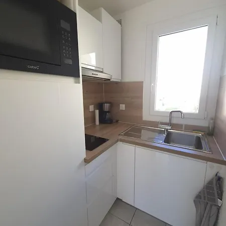 Avec Terrasse En Front De Apartman